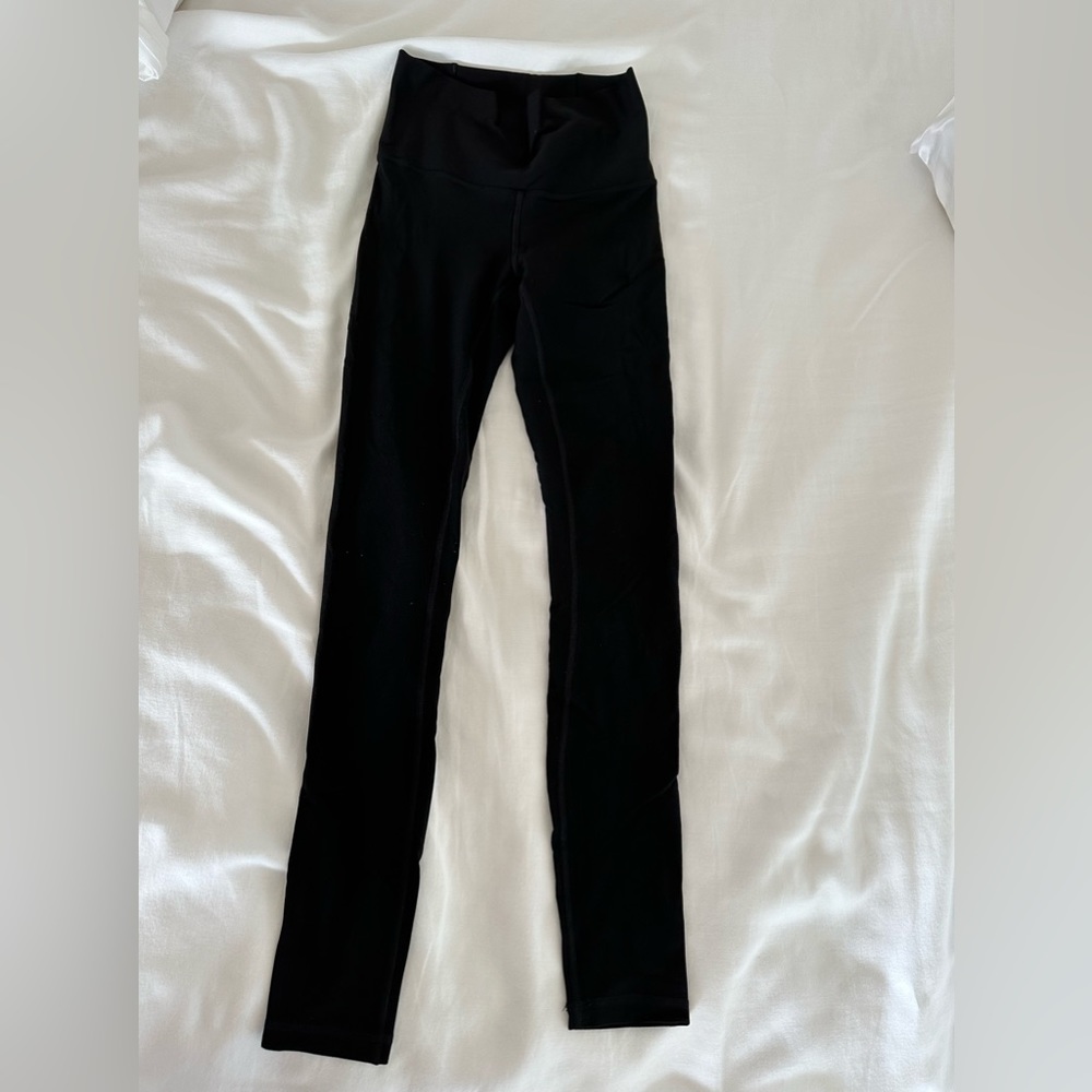 Lululemon leggings black size 6